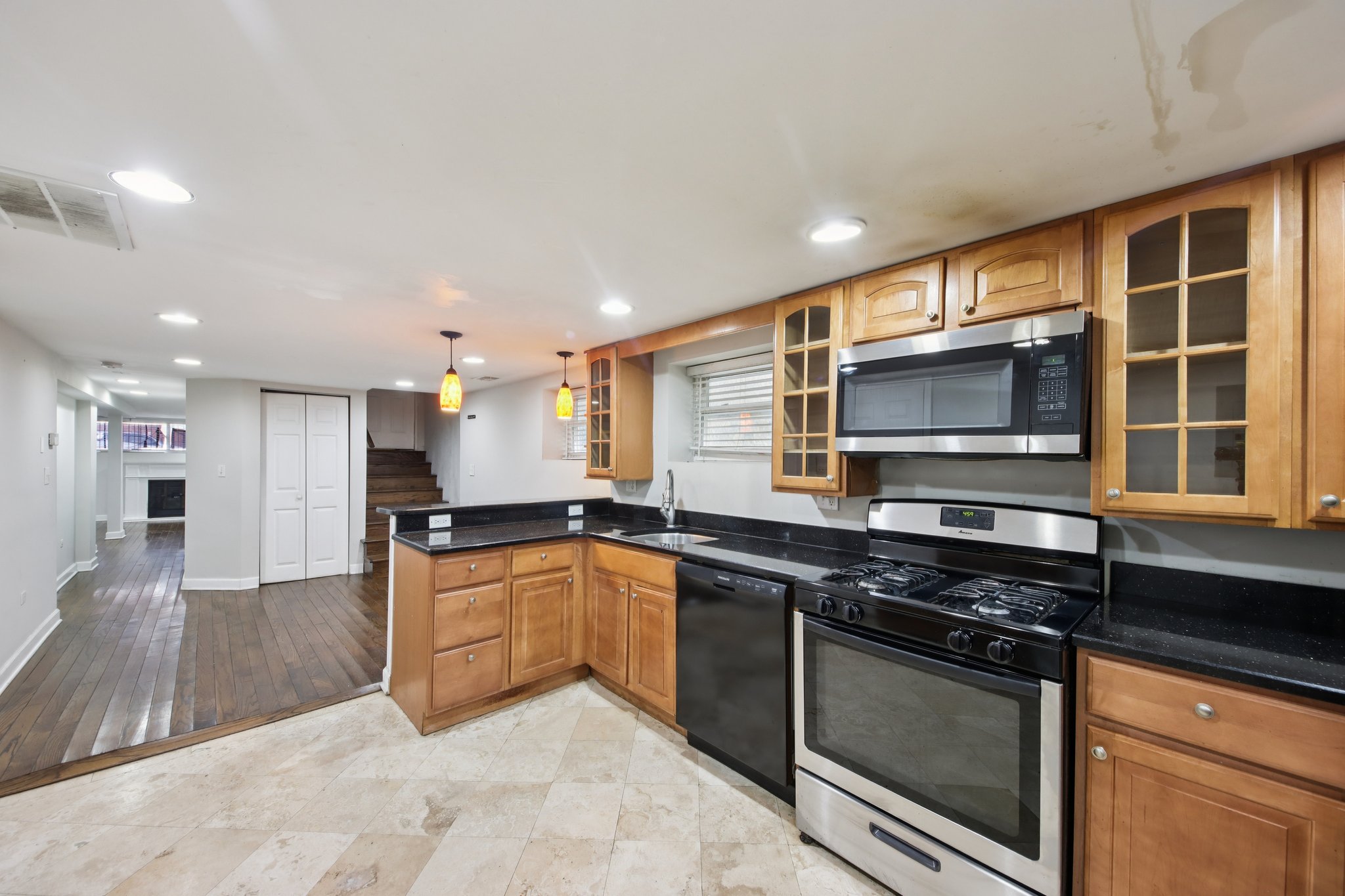 N Oakley Ave G-S3003-011.jpg