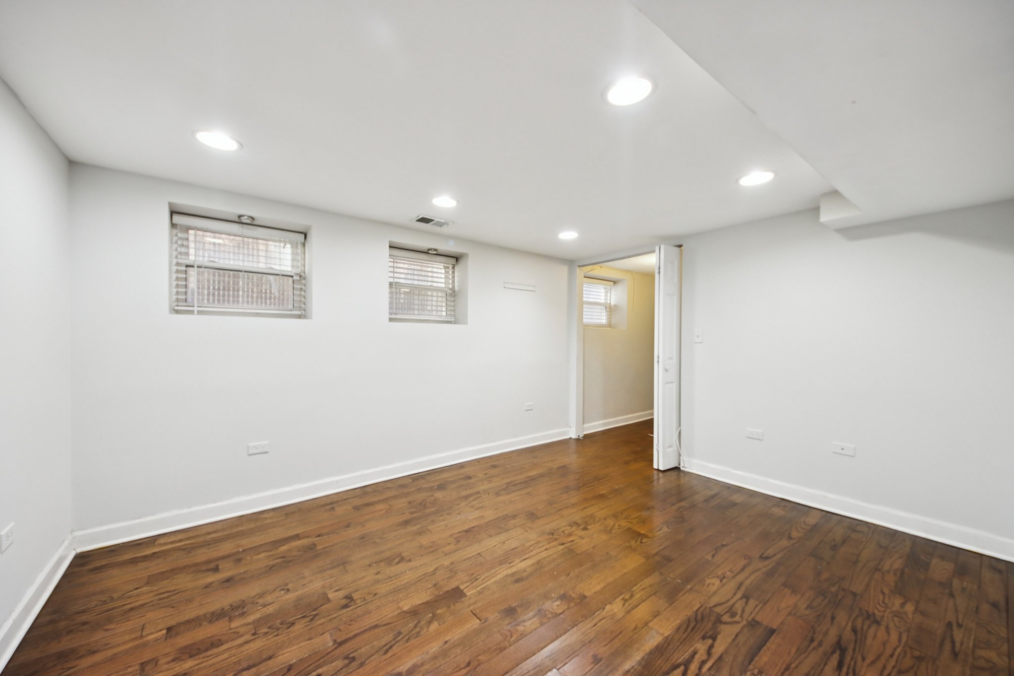 N Oakley Ave G-S3003-017.jpg