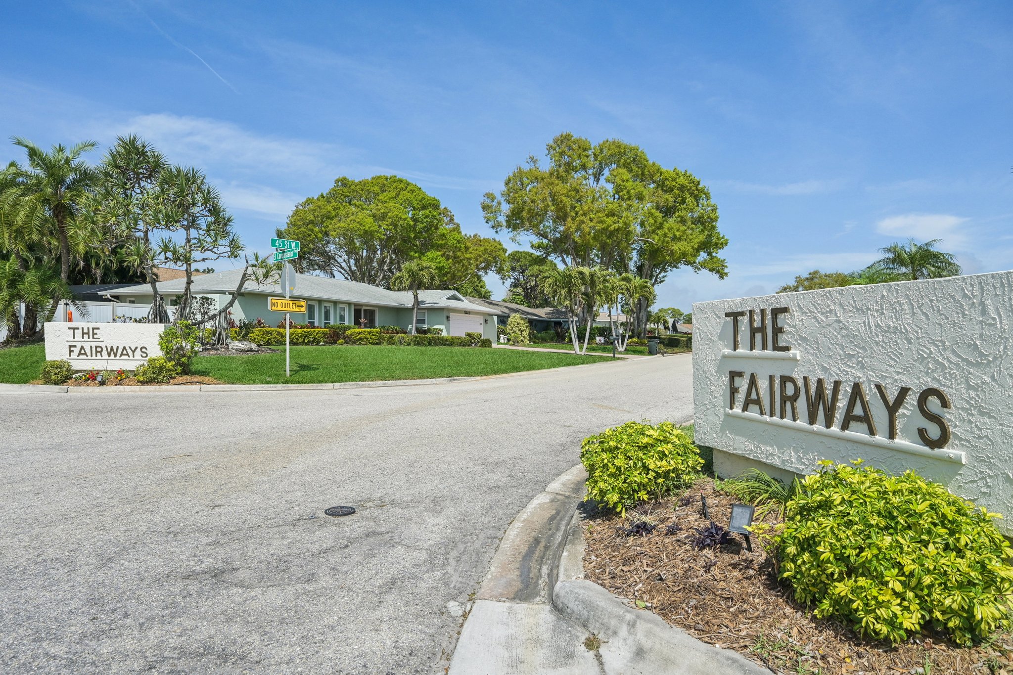 45th St W-L1303-003.jpg