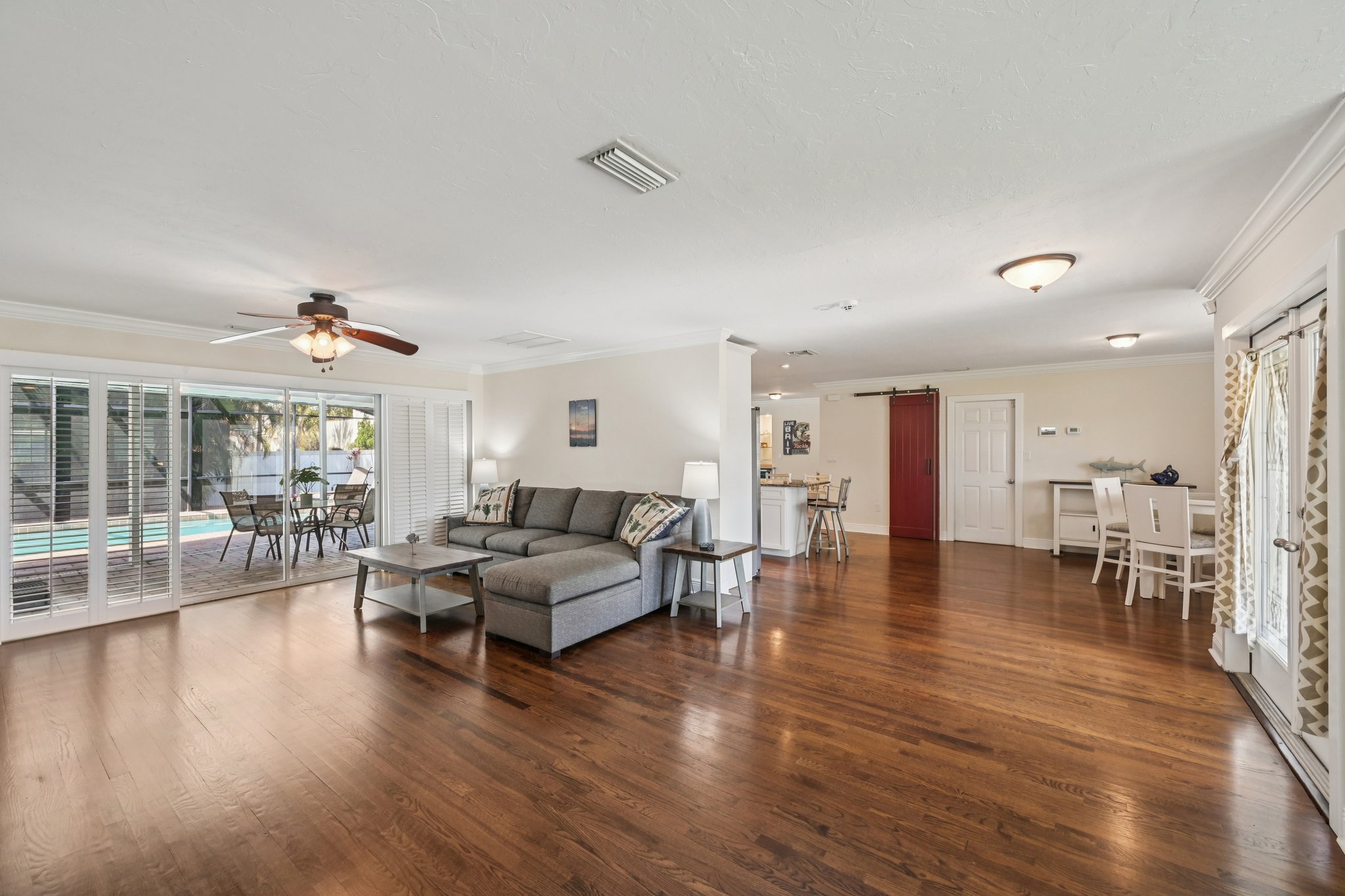 45th St W-L1303-010.jpg