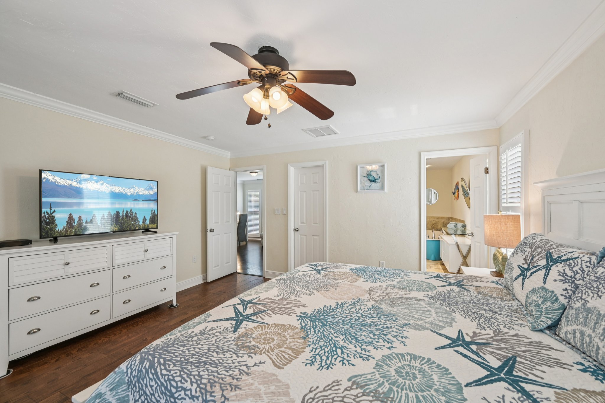 45th St W-L1303-031.jpg