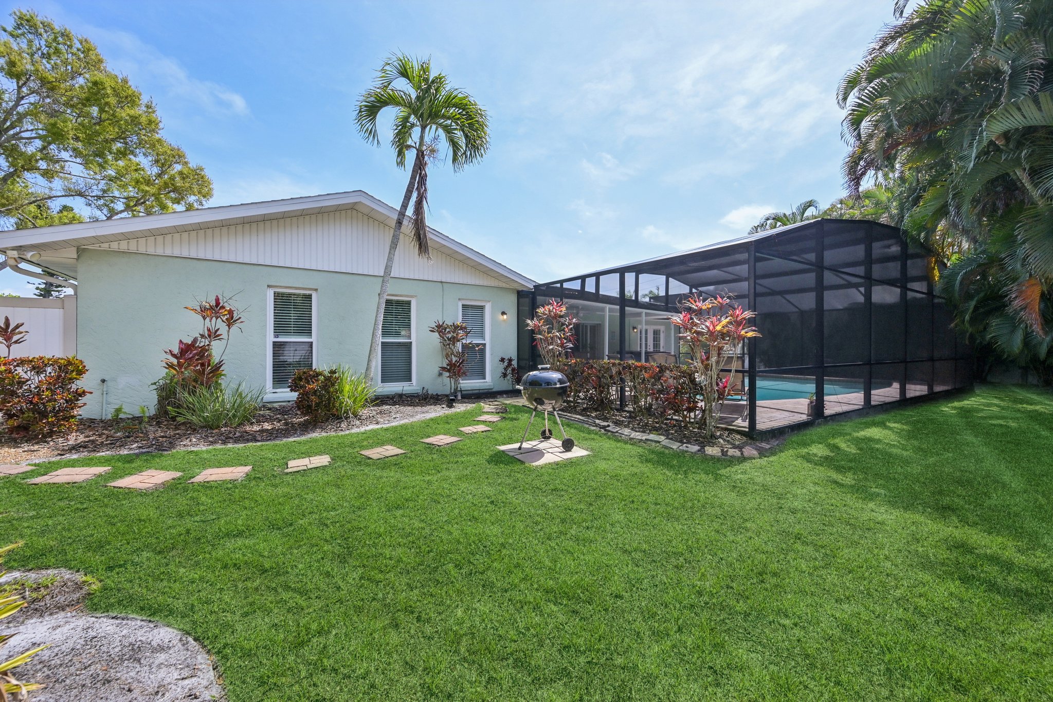 45th St W-L1303-042.jpg