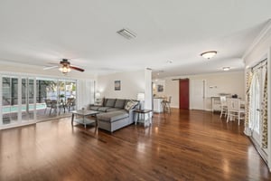 45th St W-L1303-010.jpg