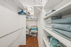 45th St W-L1303-032.jpg