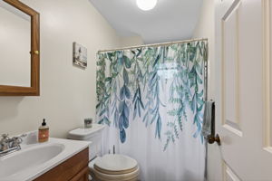  Photo 31