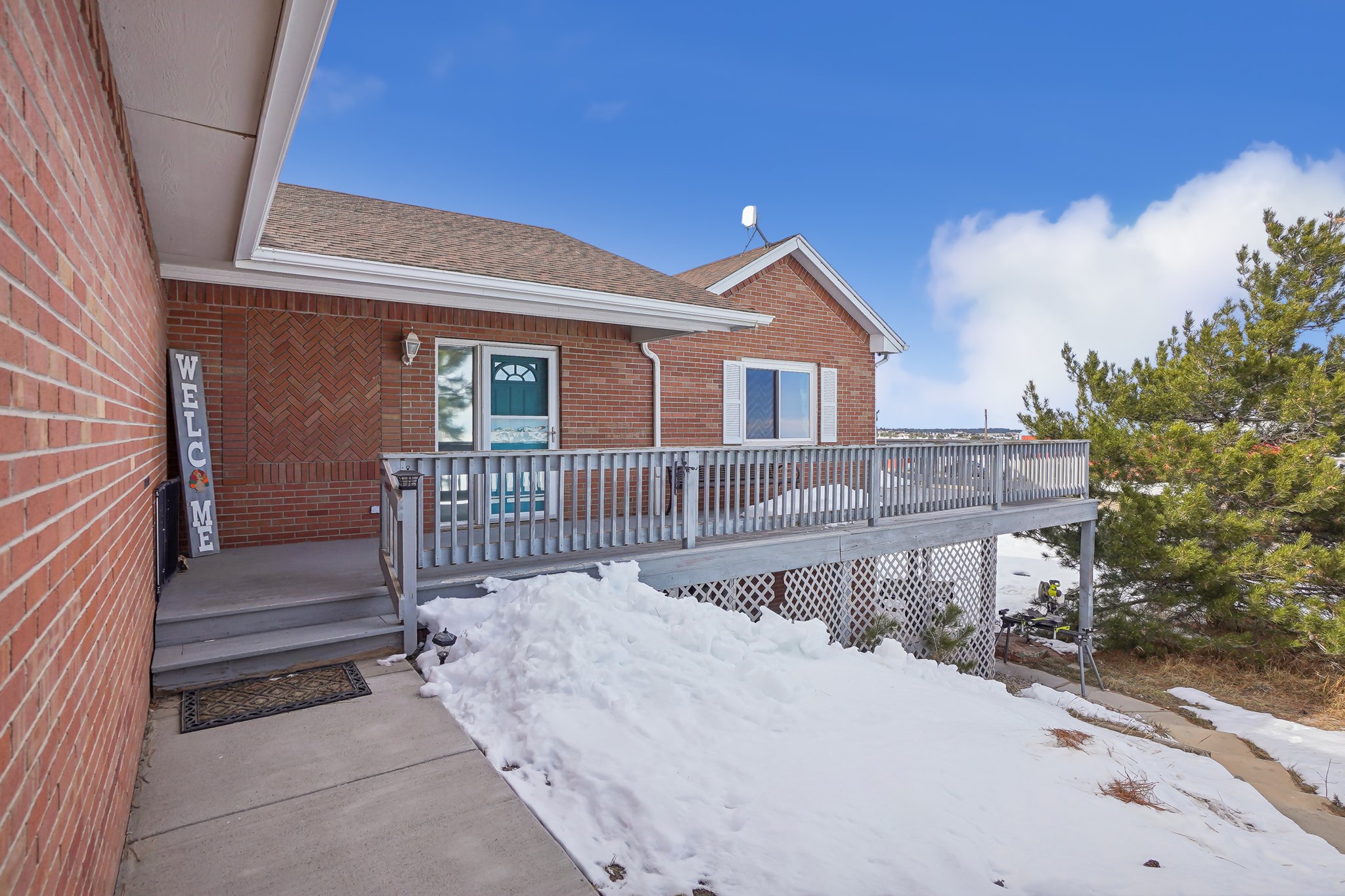 Bow Meadows Dr-004.jpg