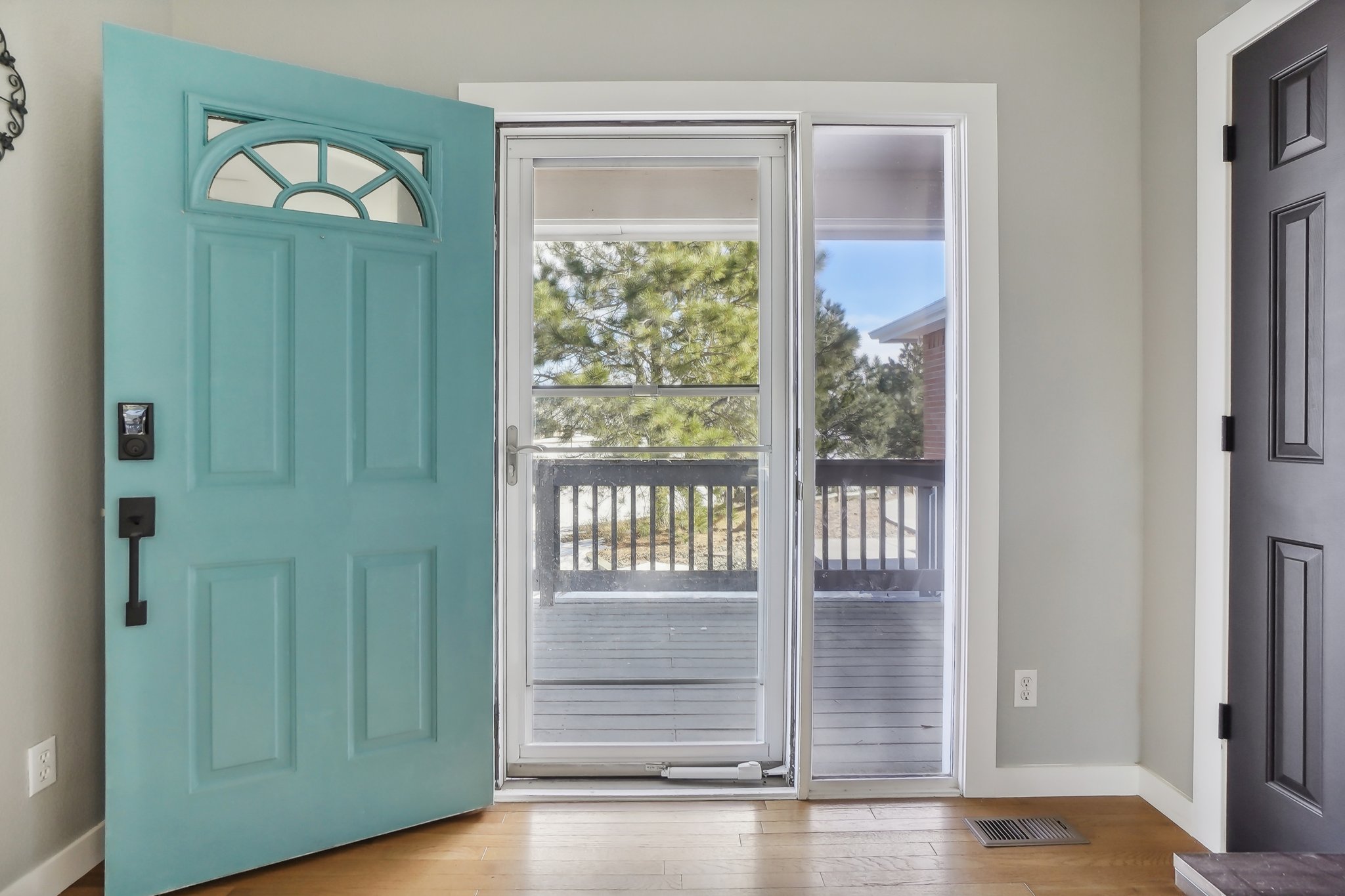 Bow Meadows Dr-007.jpg