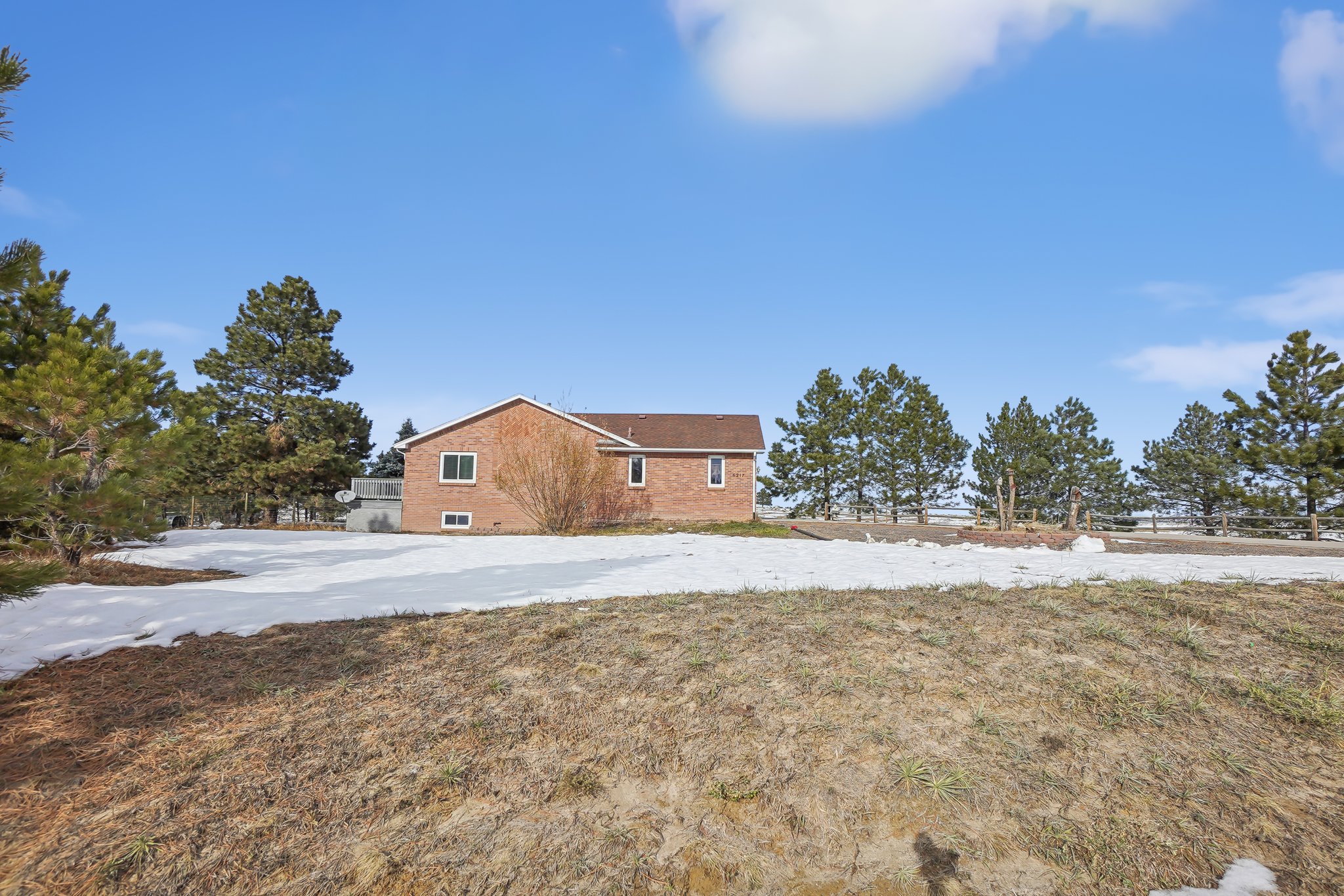 Bow Meadows Dr-051.jpg