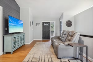Bow Meadows Dr-010.jpg