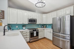 Bow Meadows Dr-017.jpg