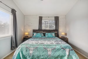 Bow Meadows Dr-025.jpg