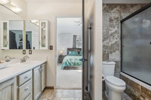 Bow Meadows Dr-027.jpg