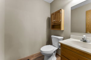 Photo 33