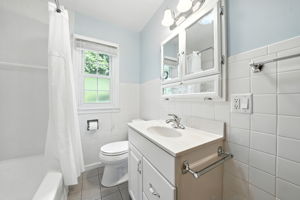  Photo 48
