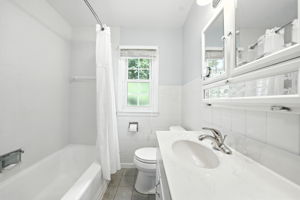  Photo 49