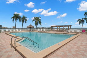 gorgeous heated bayside pool