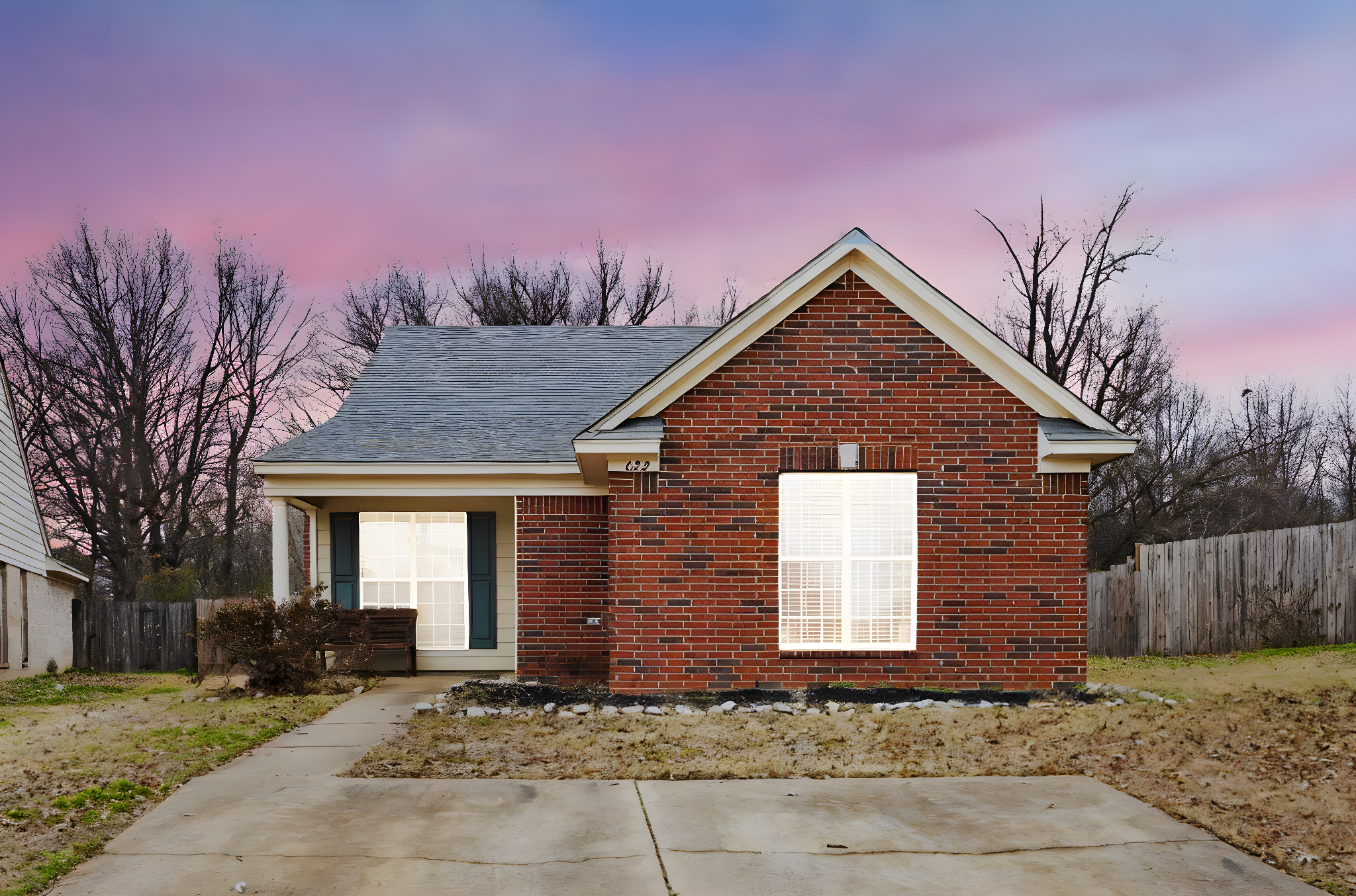 622 Amber Ln-01 day to dusk.jpeg