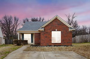 622 Amber Ln-01 day to dusk.jpeg