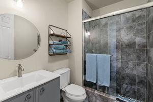  Photo 23