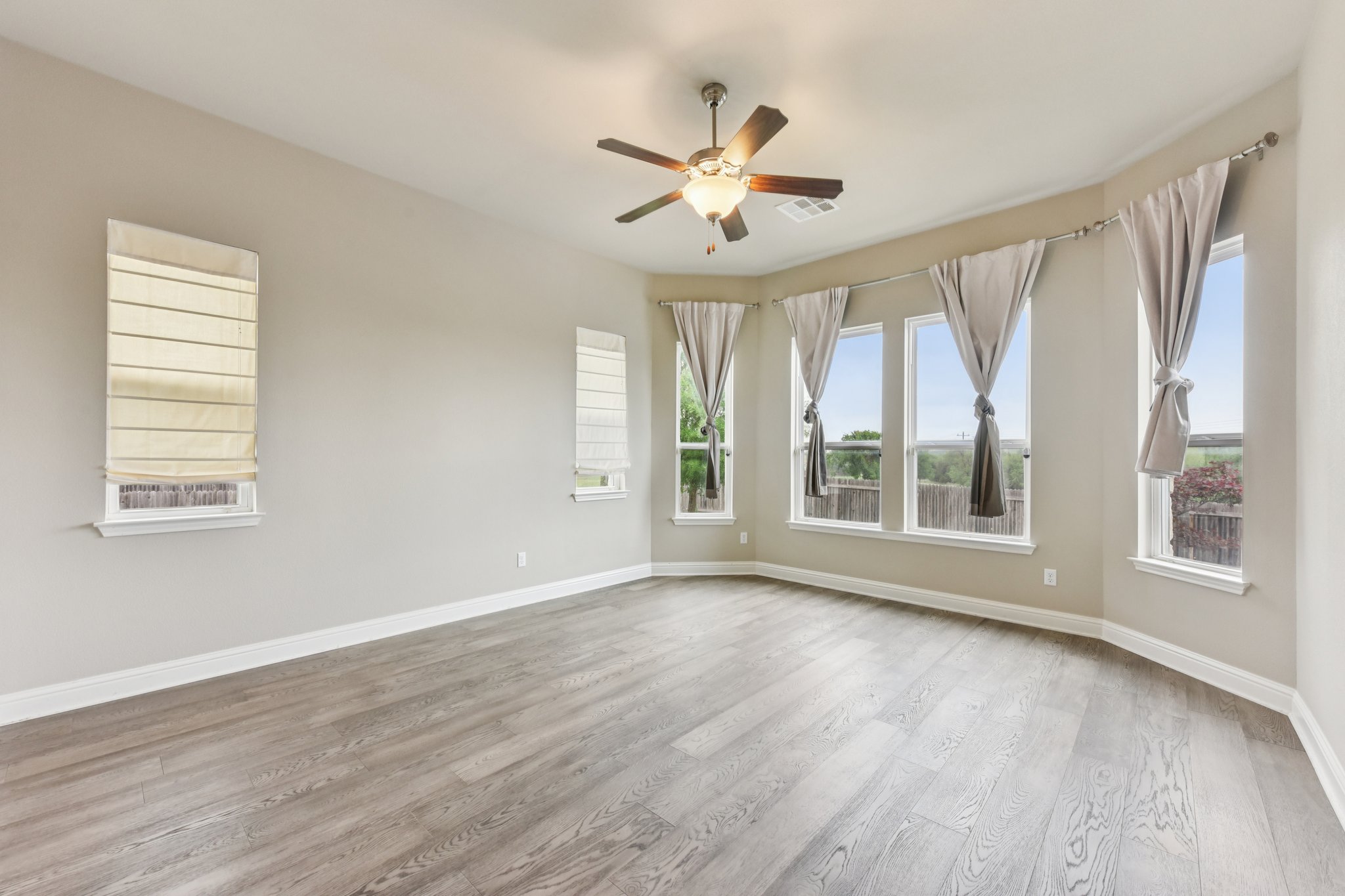 Cheyenne Ln-S1504-019.jpg