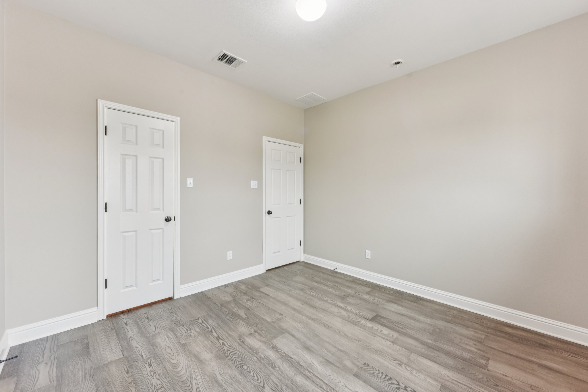 Cheyenne Ln-S1504-024.jpg