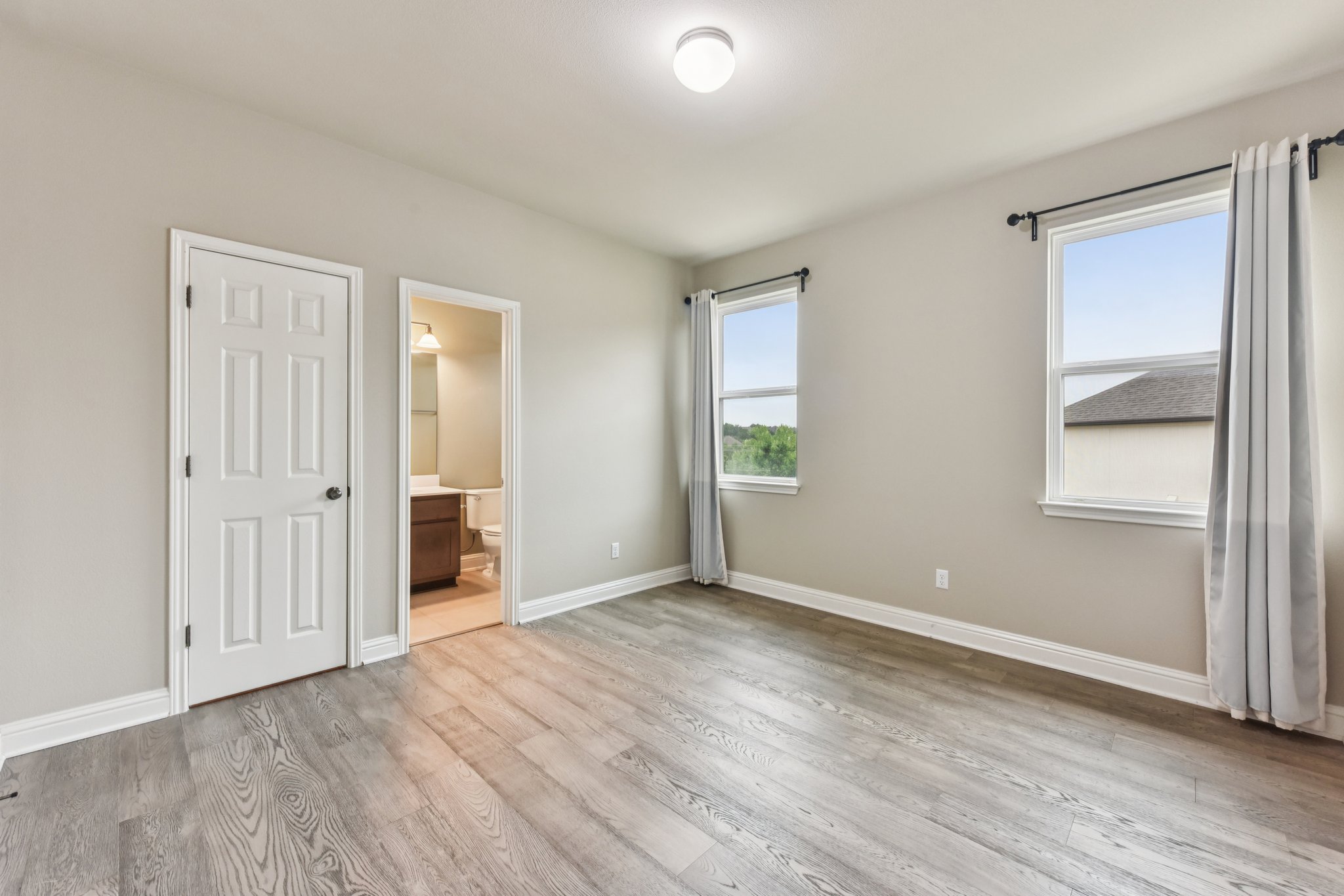 Cheyenne Ln-S1504-030.jpg