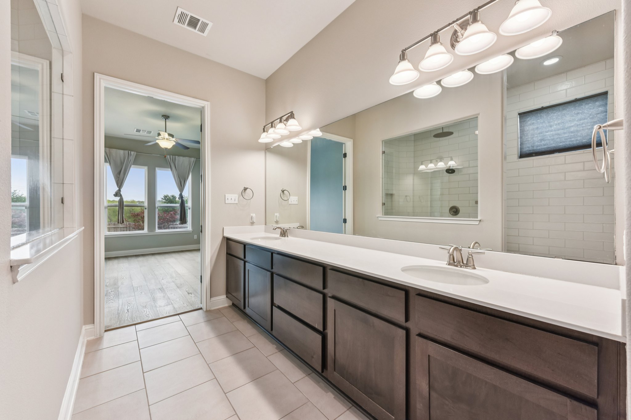 Cheyenne Ln-S1504-032.jpg