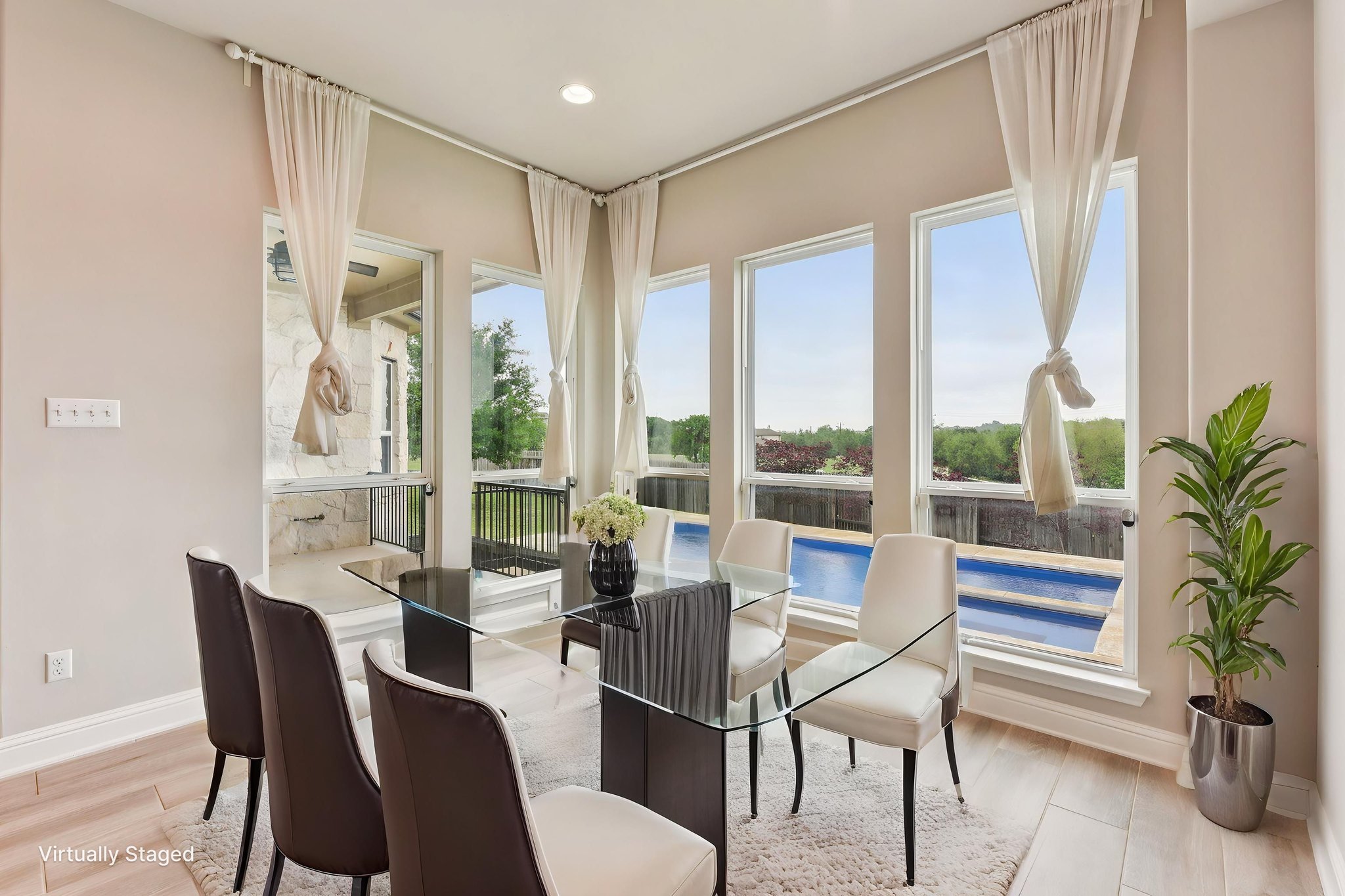 Cheyenne Ln-S1504-009 virtually staged.jpeg