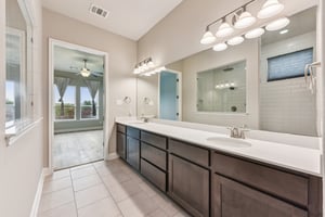 Cheyenne Ln-S1504-032.jpg