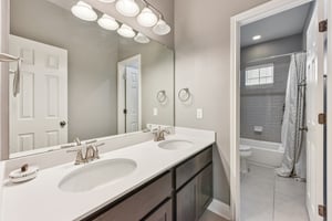 Cheyenne Ln-S1504-037.jpg