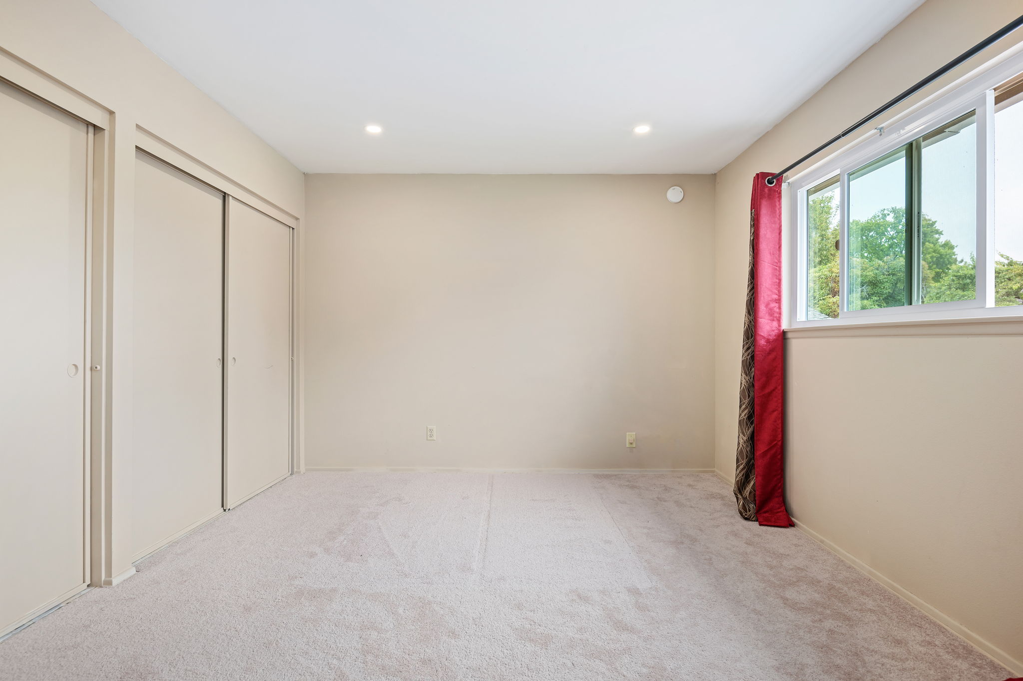 23 - Primary Bedroom