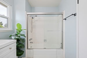 29 - Bathroom 2