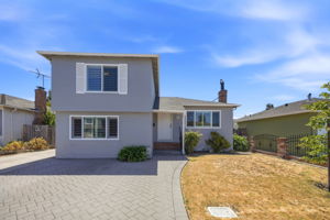001_F8_622 E 16th Ave