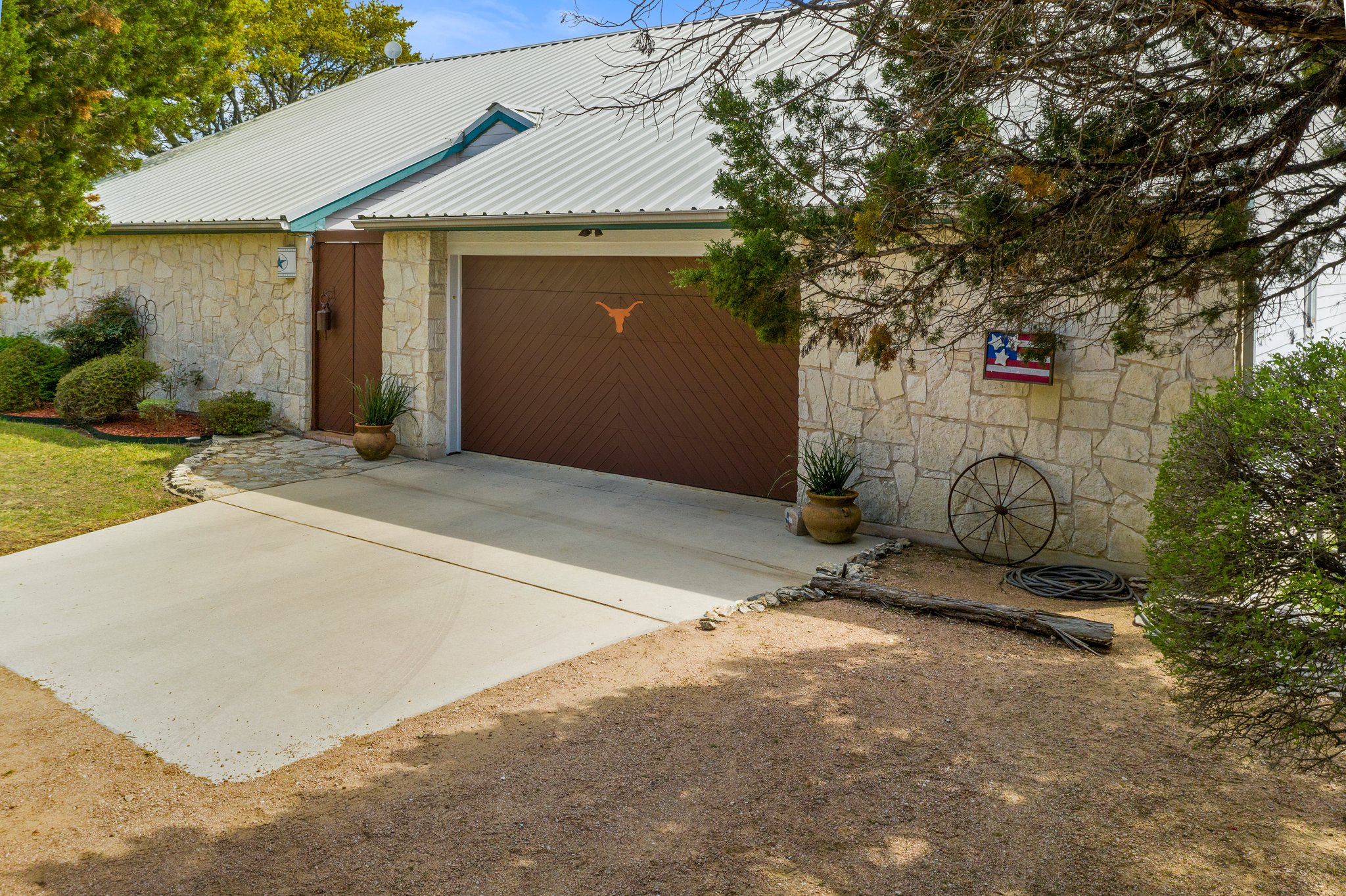 622 Skyline Ridge Lookout, Wimberley, TX 78676, USA Photo 2