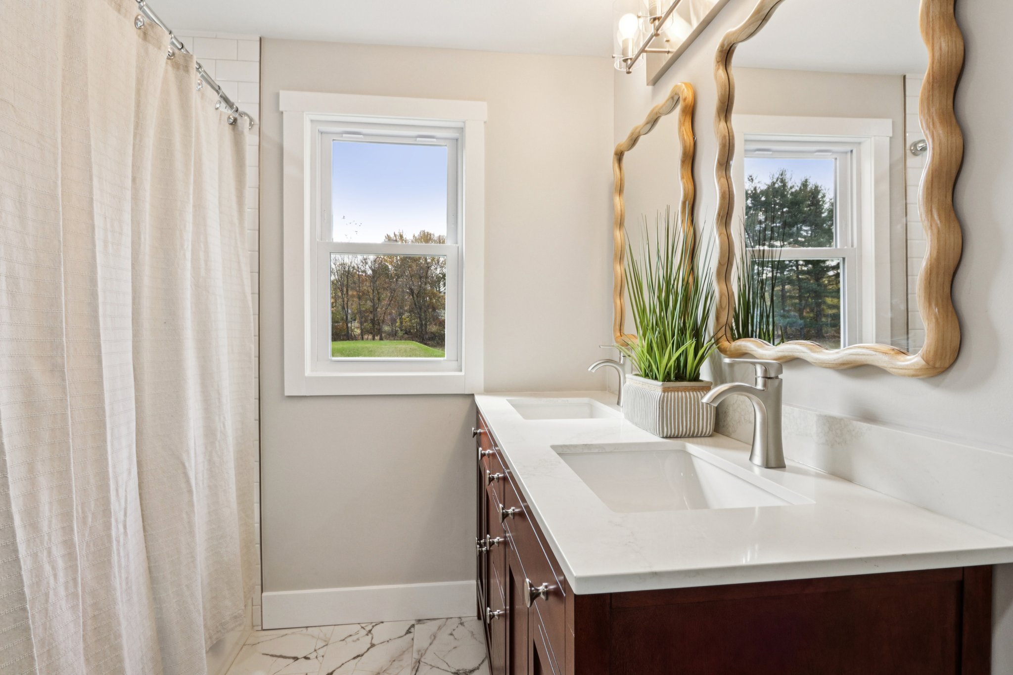 Welcome House Rd-S2910-030.jpg