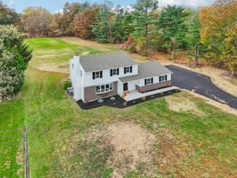 Welcome House Rd-S2910-057.jpg