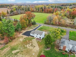 Welcome House Rd-S2910-069.jpg