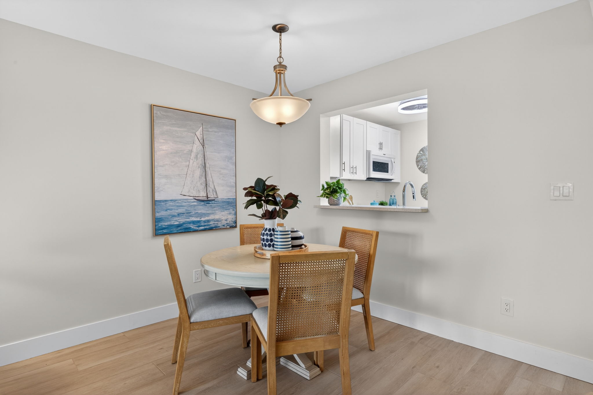 Dining Room 2 of 3