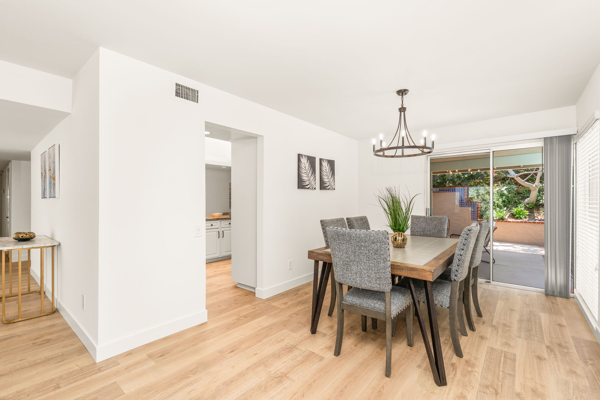 6221 Brynwood Ct-5
