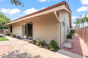 6221 Brynwood Ct-40