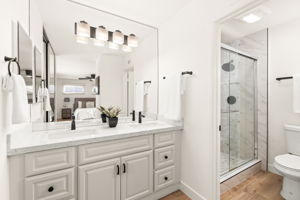 6221 Brynwood Ct-29