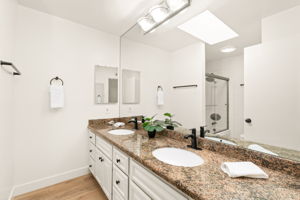 6221 Brynwood Ct-20