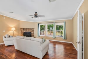 Emerson Dr-S2406-005.jpg