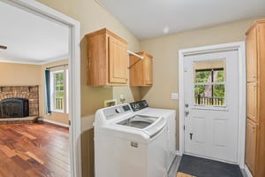 Emerson Dr-S2406-030.jpg