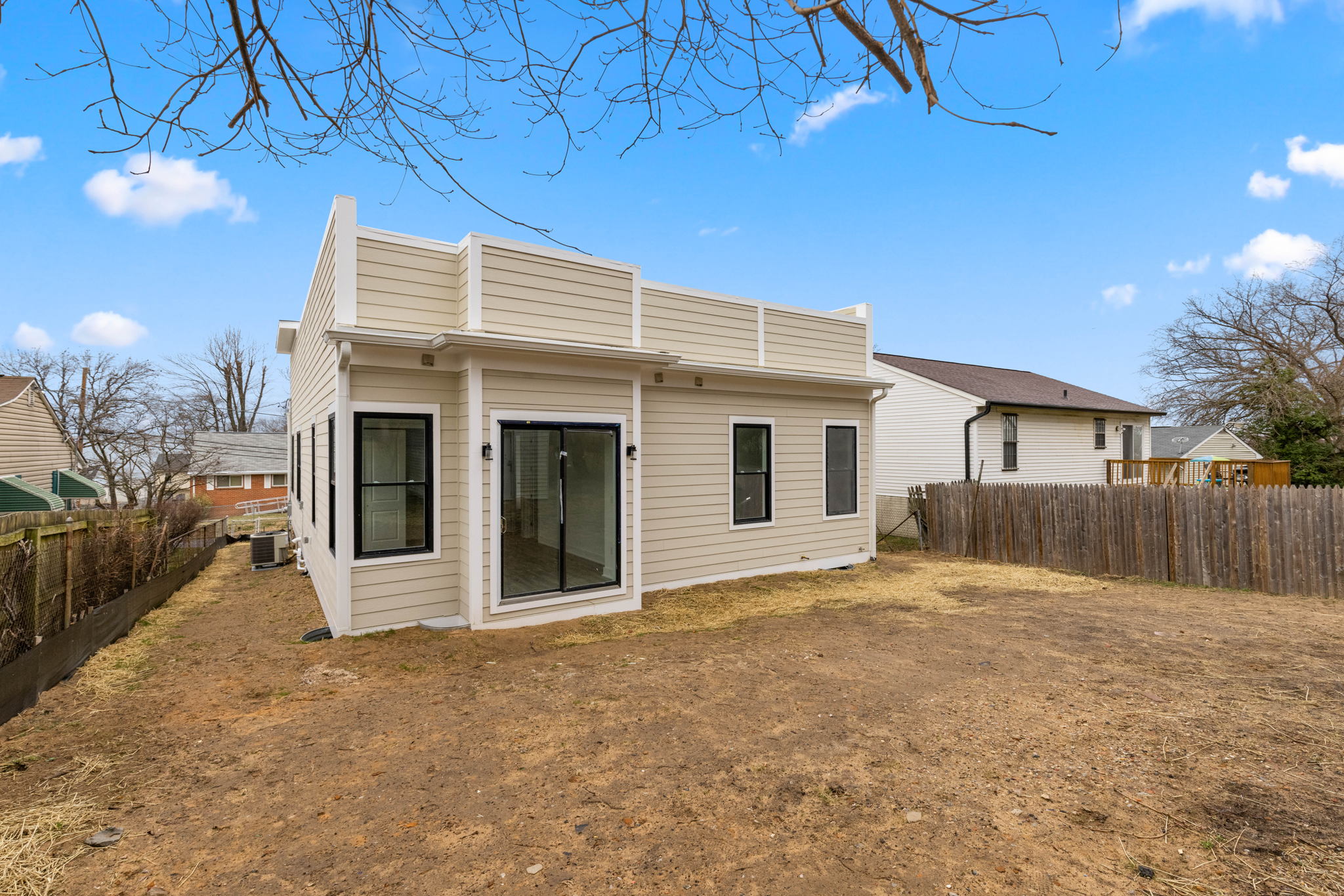 6221 Lee Pl, Capitol Heights, MD 20743, USA Photo 34