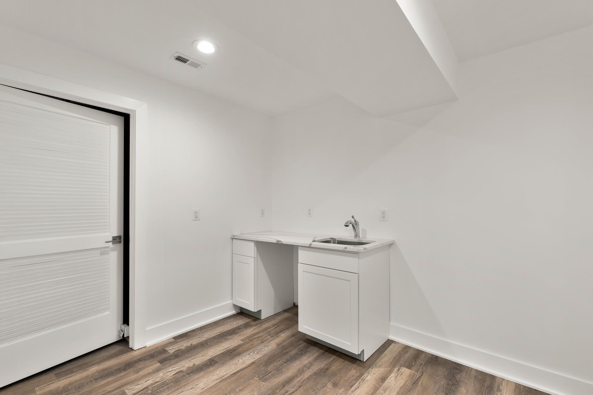 6221 Lee Pl, Capitol Heights, MD 20743, USA Photo 30