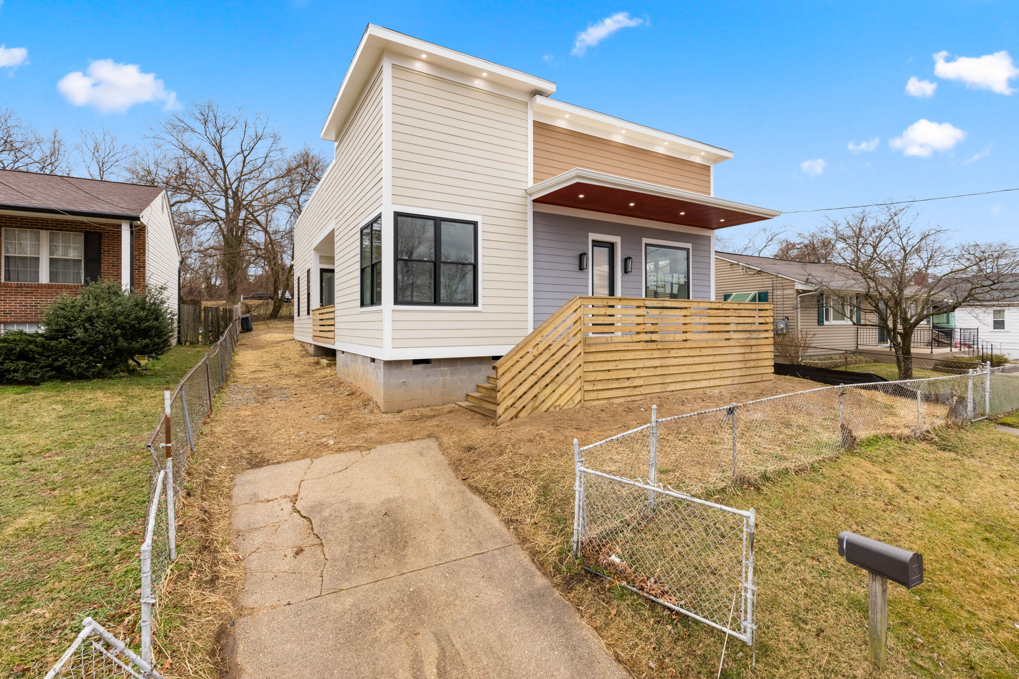 6221 Lee Pl, Capitol Heights, MD 20743, USA Photo 4