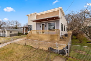 6221 Lee Pl, Capitol Heights, MD 20743, USA Photo 1