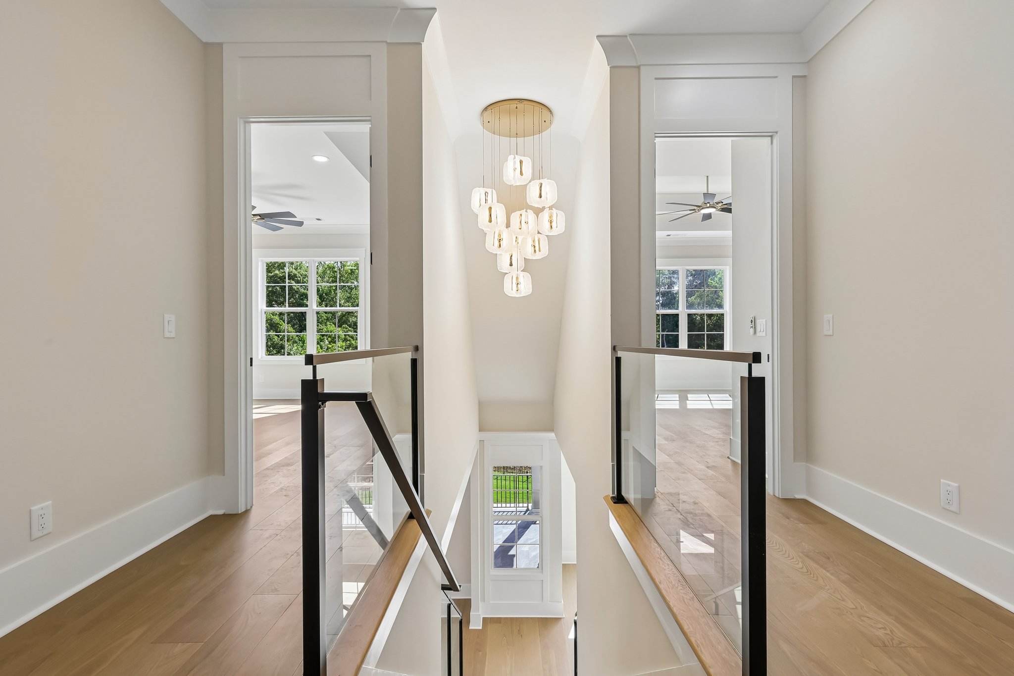 Bridgewood Dr-S2506-054.jpg
