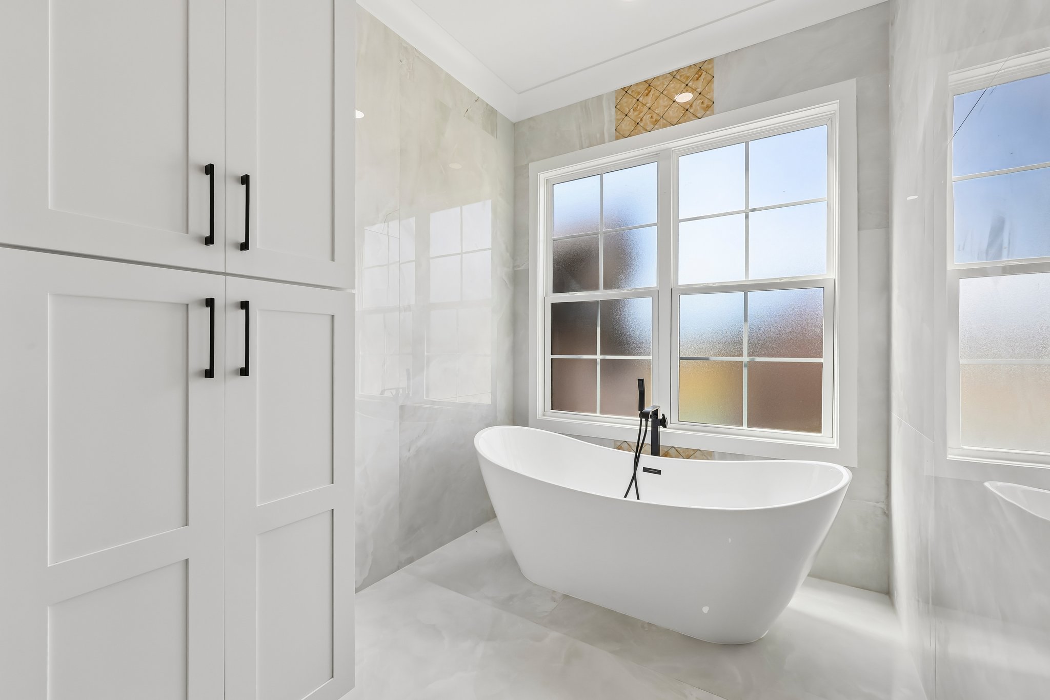 Bridgewood Dr-S2506-079.jpg